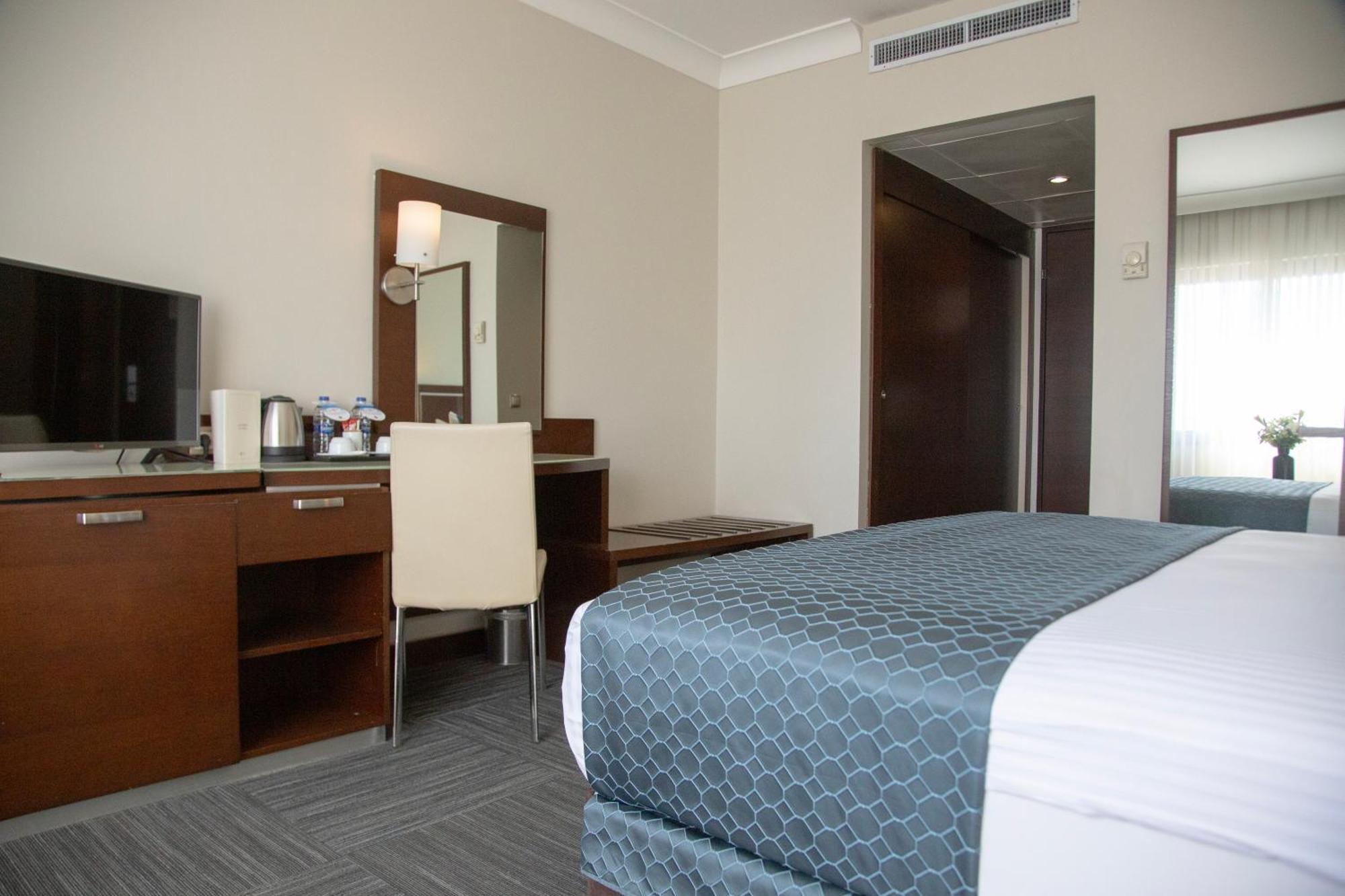 Hotel Kaya Prestige